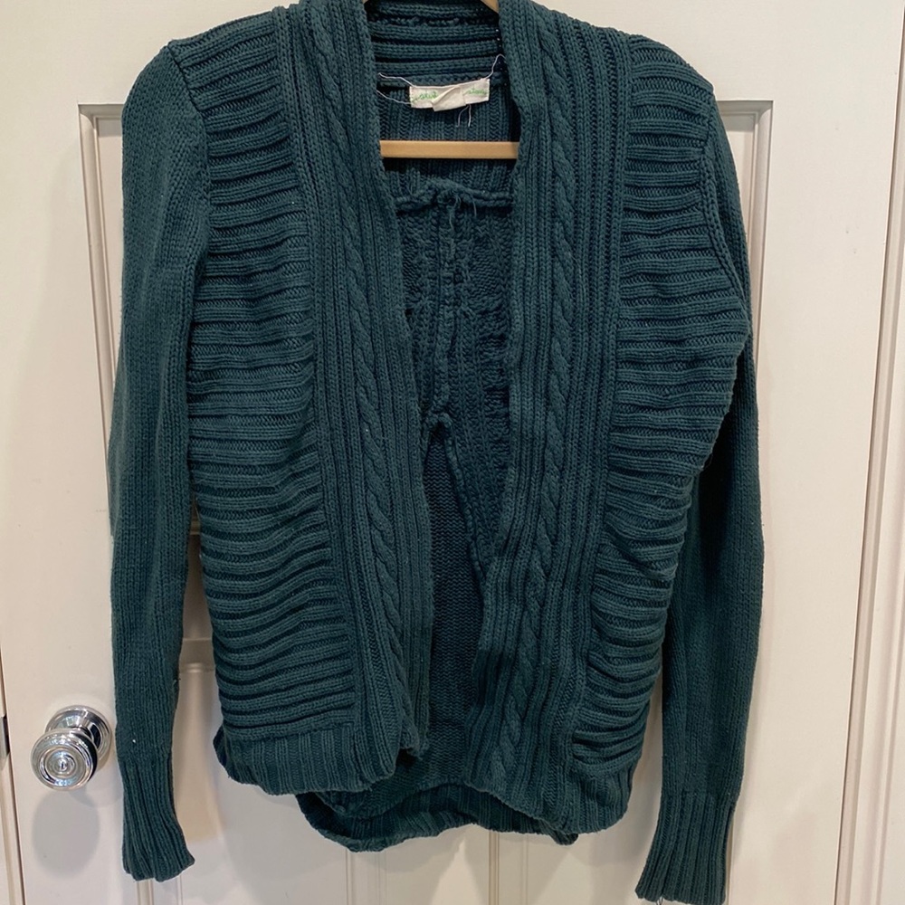 Deep green woven sweater open in front